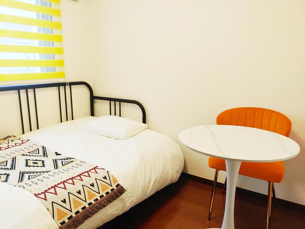 Apartament メゾンドオーク 新大久保 Tokio Zewnętrze zdjęcie
